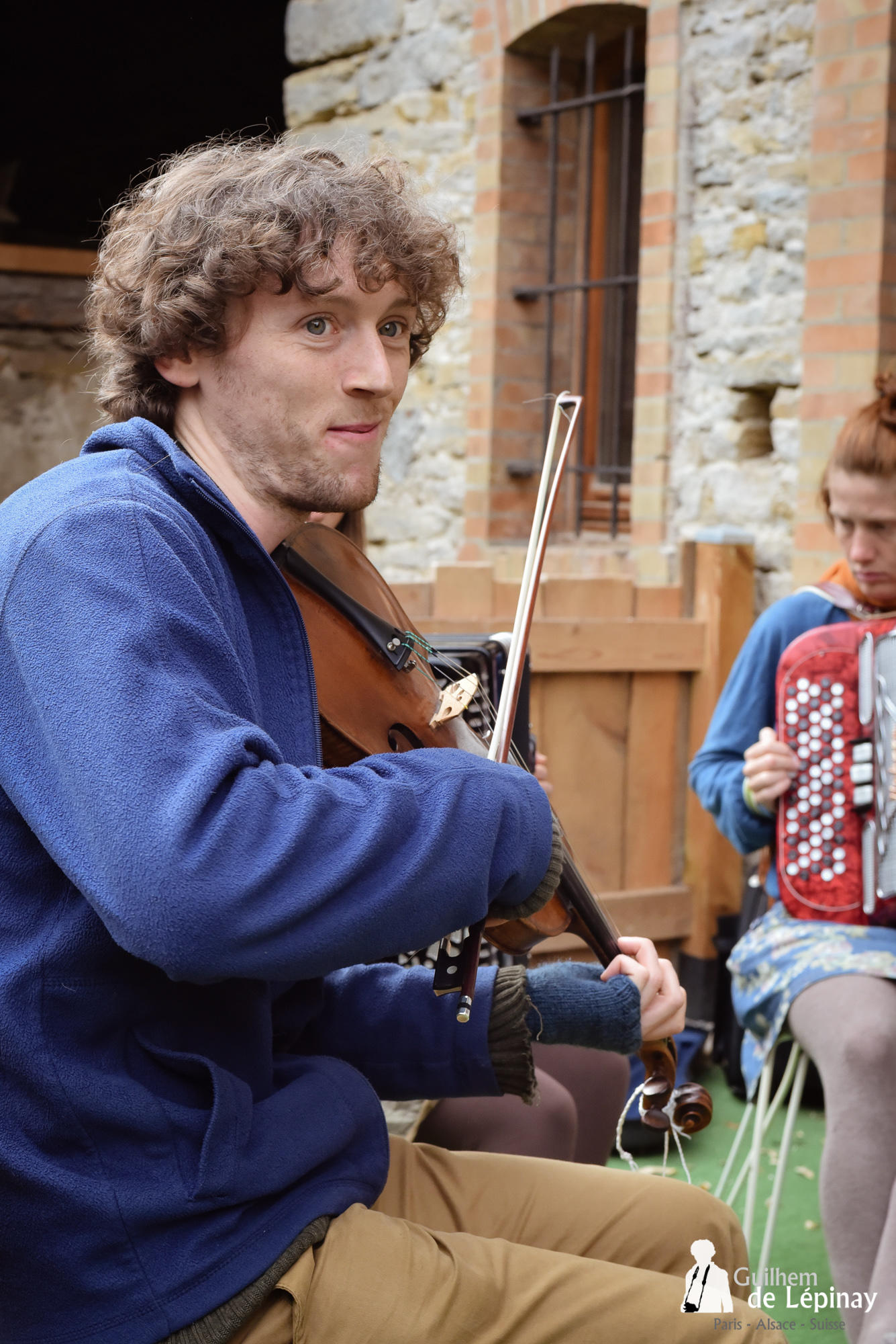 photographe-guilhem-de-lepinay-folk-au-morimont-photograhe-guilhem-de-lepinay-0133